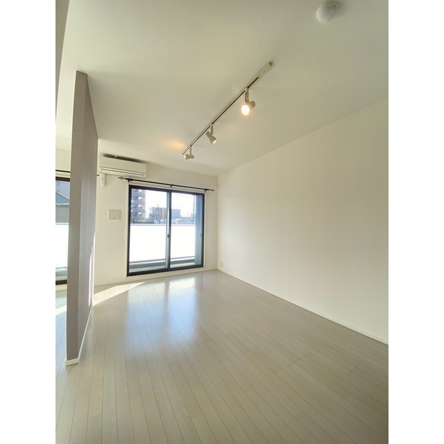 居室・リビング　ＬＤＫ９．８帖