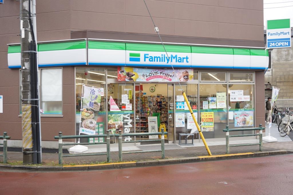 コンビニ　ファミリーマート 本木東町店（コンビニ）まで371m