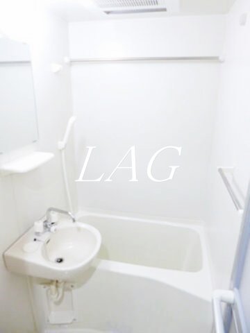 バス・シャワールーム　お風呂です。