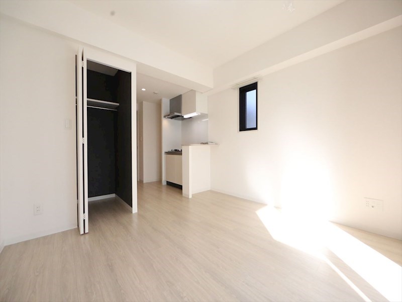 居室・リビング　洋室7.5帖　ウォークインクローゼット付（収納充実してます）