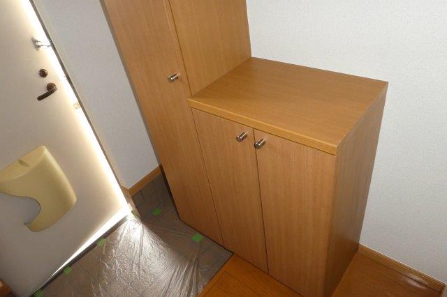玄関　シューズボックス