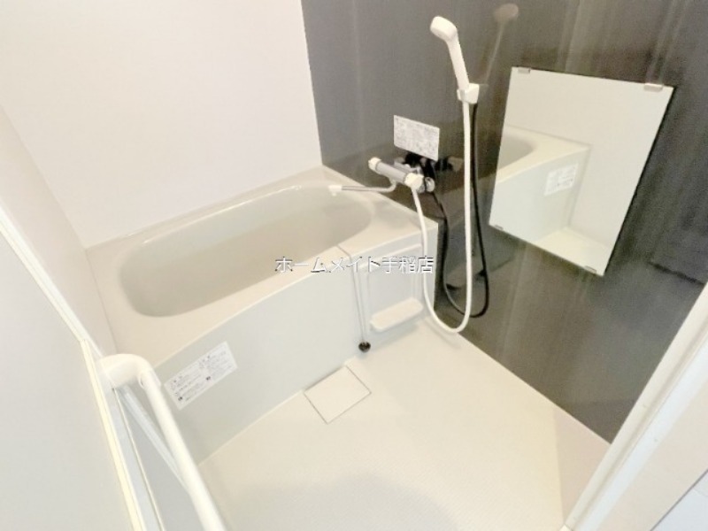 バス・シャワールーム　ゆったりバスルーム♪