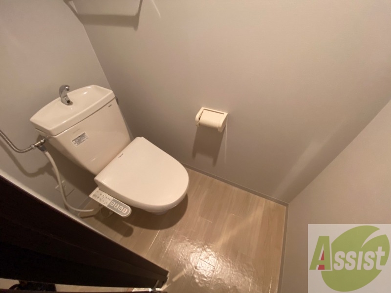 トイレ　ウォシュレット機能がついたトイレ。安心して使用できますね。