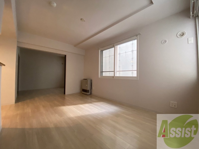 居室・リビング　広くてキレイなお部屋が広がっていて、充実した生活が送れそう。