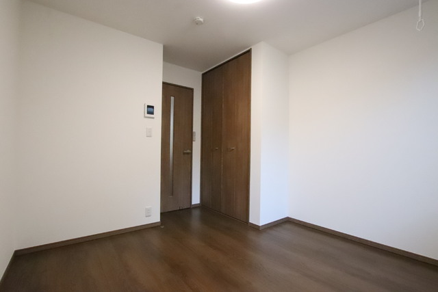 居室・リビング　♪５．５帖の洋室