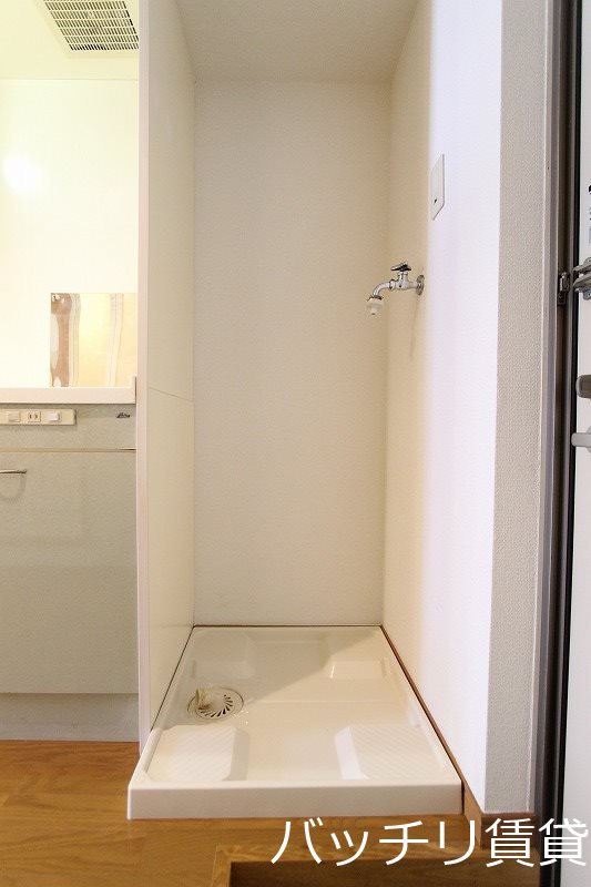 洗面設備　同型タイプの為、現状を優先致します。