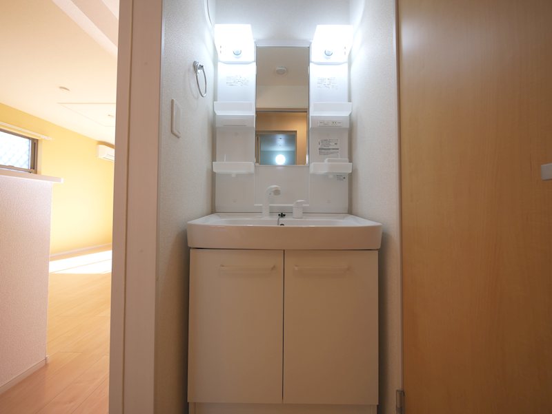 洗面設備　シャンプードレッサー