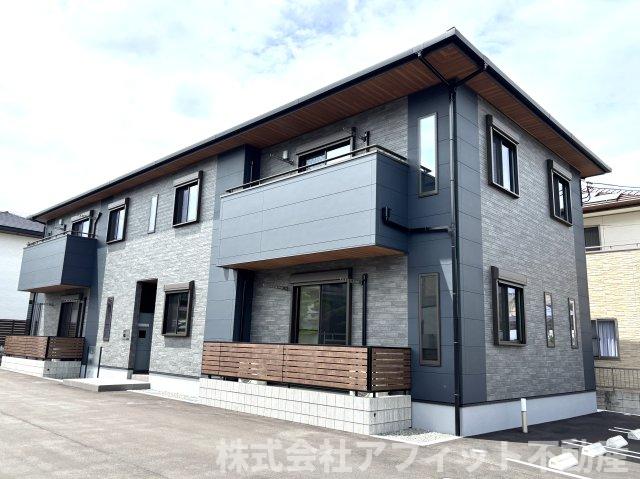 建物外観　エーリッシュ新涯・木造