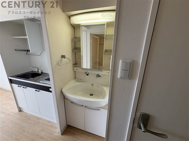 洗面設備　独立洗面化粧台付き☆