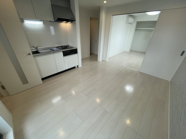 居室・リビング　エアコン付きで初期費用を抑えたい方にもおすすめです。