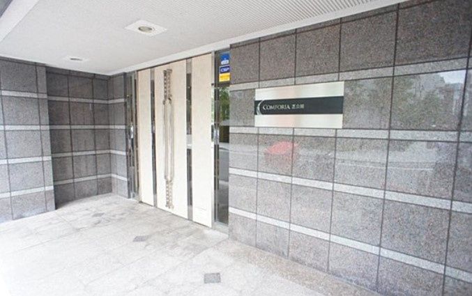 エントランス　☆共用部分☆