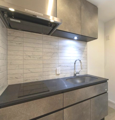 キッチン　＊写真は同タイプ住戸です。