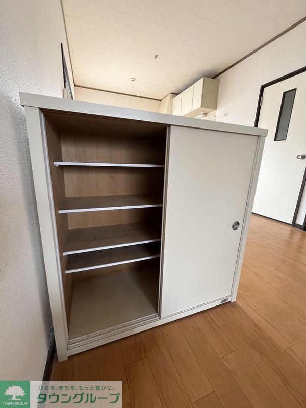 玄関　★お部屋探しは株式会社タウンハウジング東京まで★