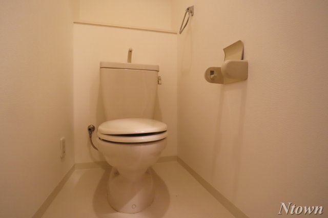 トイレ　ゆったりとした空間のトイレです