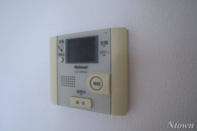 セキュリティ　モニター付きインターホンです