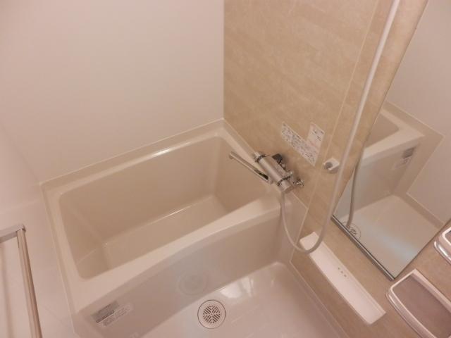 バス・シャワールーム　浴室