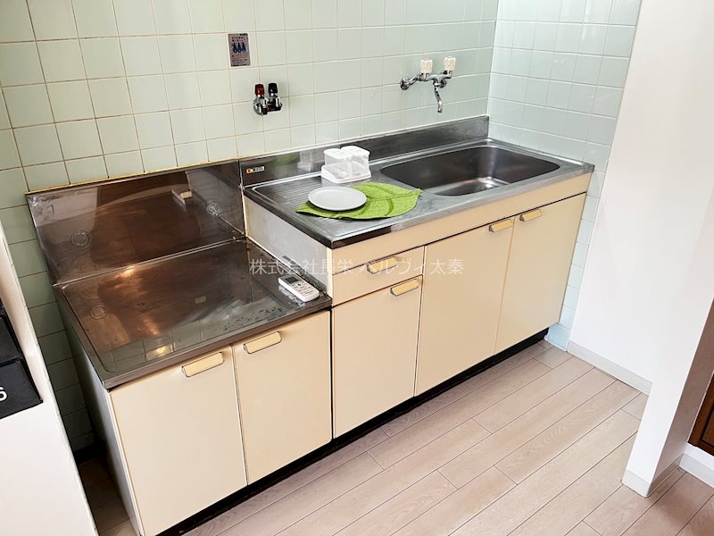 キッチン　2口コンロ設置型のキッチンです！