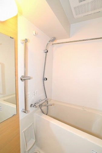 バス・シャワールーム　風呂