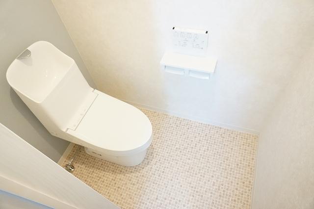 トイレ　トイレ