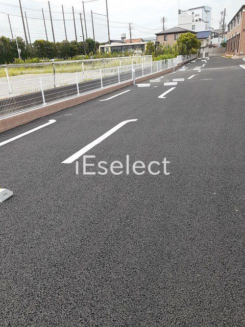 駐車場　敷地内駐車場も募集中です！