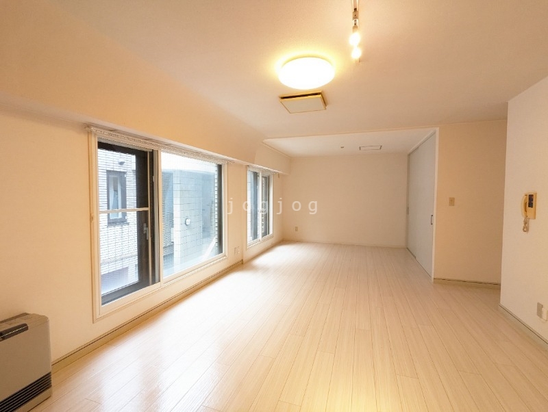 居室・リビング　同号室タイプ写真