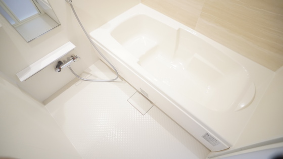 バス・シャワールーム　一坪風呂