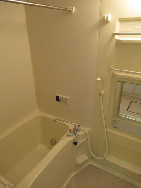 バス・シャワールーム　浴室