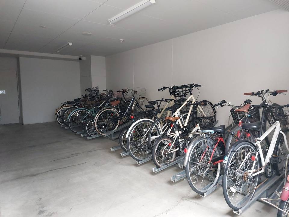 駐車場　駐輪場