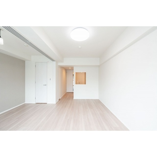 居室・リビング　居間