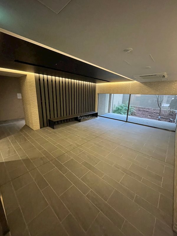 ロビー　建物の内部です