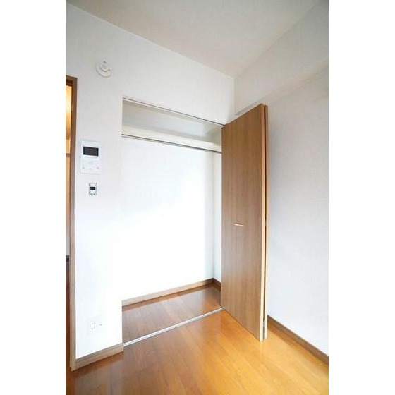 洗面設備　※別部屋写真。現況優先※