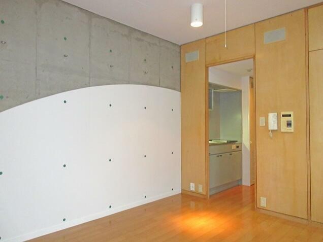 その他部屋・スペース　洋間約７帖フローリング