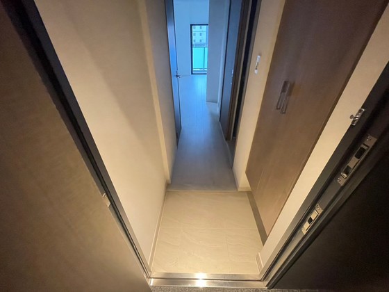 玄関　※別部屋の写真です