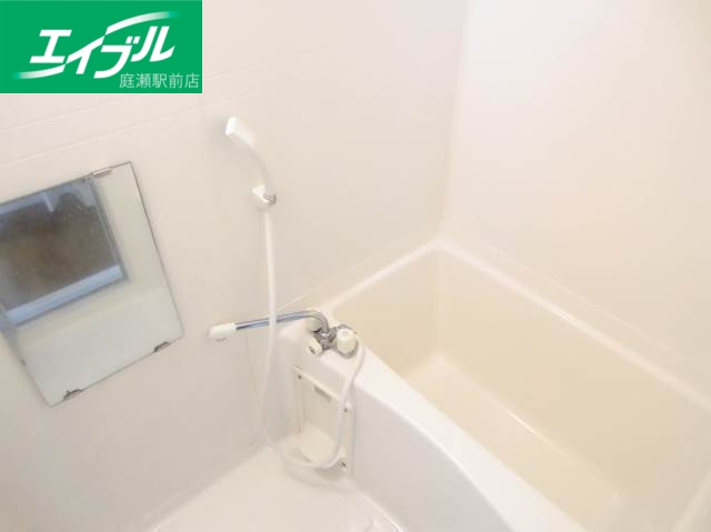 バス・シャワールーム　バスルーム