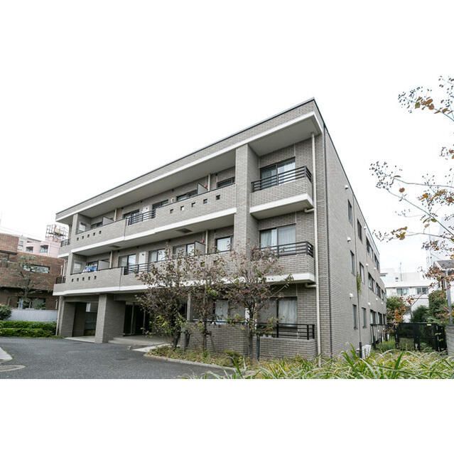 建物外観　落ち着いた雰囲気の外観です