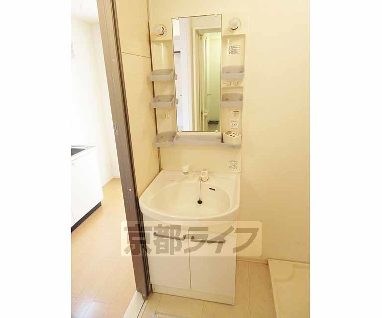 洗面設備　独立洗面台です！