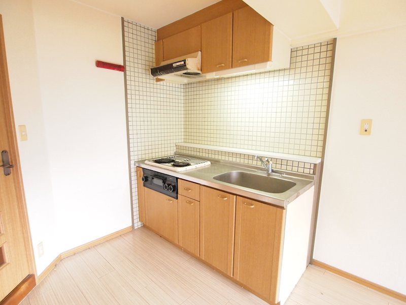 キッチン　※別号室写真のため現況優先