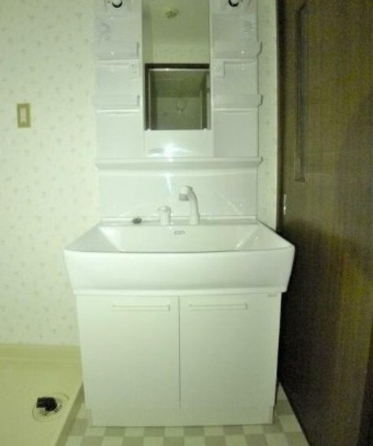 洗面設備　他部屋参考。