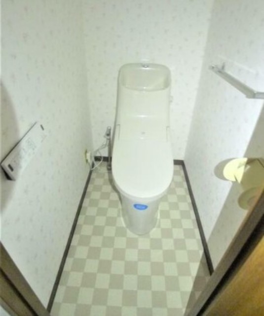 トイレ　他部屋参考。