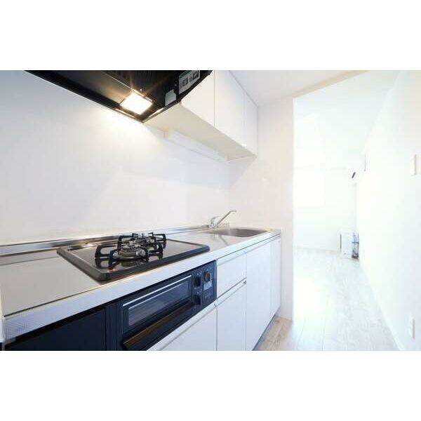 キッチン　独立システムキッチンは料理も掃除もしやすいです♪