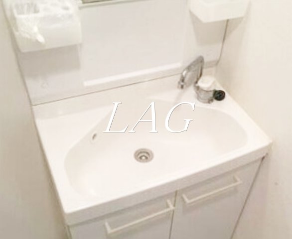 洗面設備　独立洗面台です。