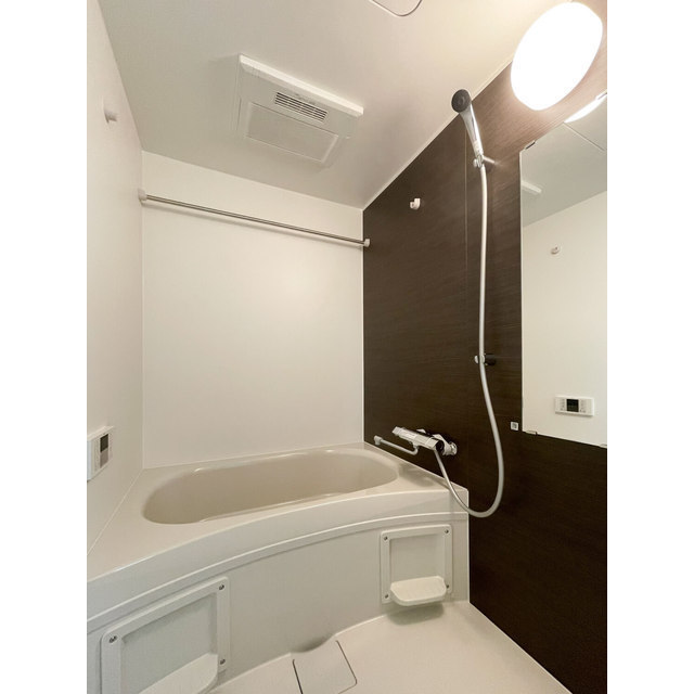 バス・シャワールーム　お風呂です