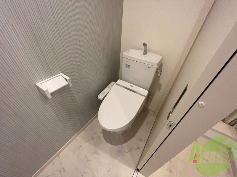 トイレ　トイレは清潔感があり安心して使用できそうです。