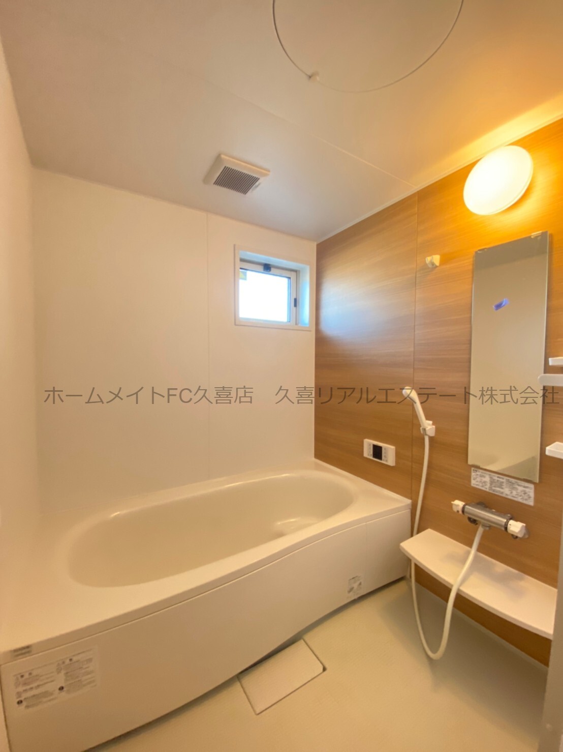 バス・シャワールーム　同施工会社同シリーズ別物件