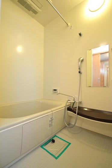 バス・シャワールーム　追炊き機能、浴室乾燥機付きバスルーム☆★