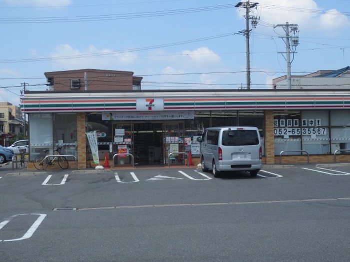 コンビニ　セブンイレブン名古屋小割通2丁目店（コンビニ）まで379m