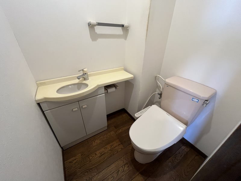 トイレ　コンパクトで使いやすいトイレです