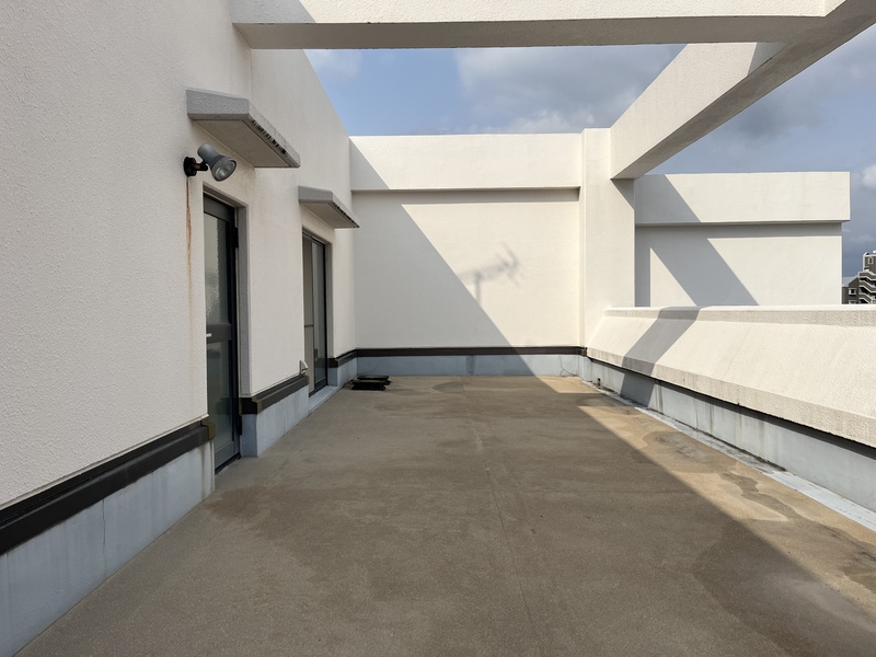 バルコニー　落ち着いた時間を過ごせるバルコニーです