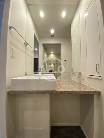 洗面設備　ガリレオ新町　独立洗面台