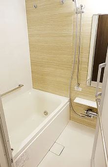 バス・シャワールーム